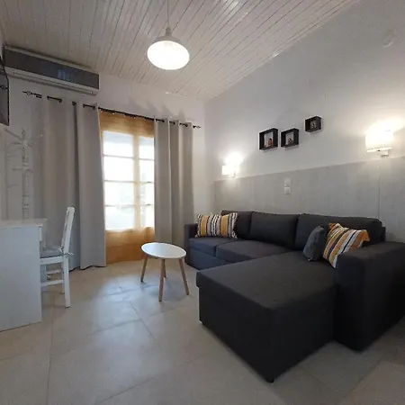 Babis & Iremia * Acharavi (Corfu)